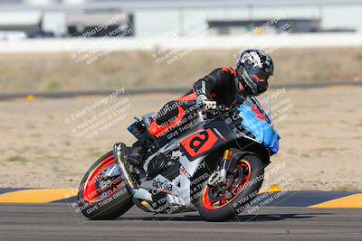 media/Sep-25-2023-Moto Forza (Mon) [[81ffa65e0a]]/B-C Group/Session 2 (Turn 4)/